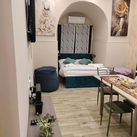 Apartament La Torre Del Duomo Katania Zewnętrze zdjęcie