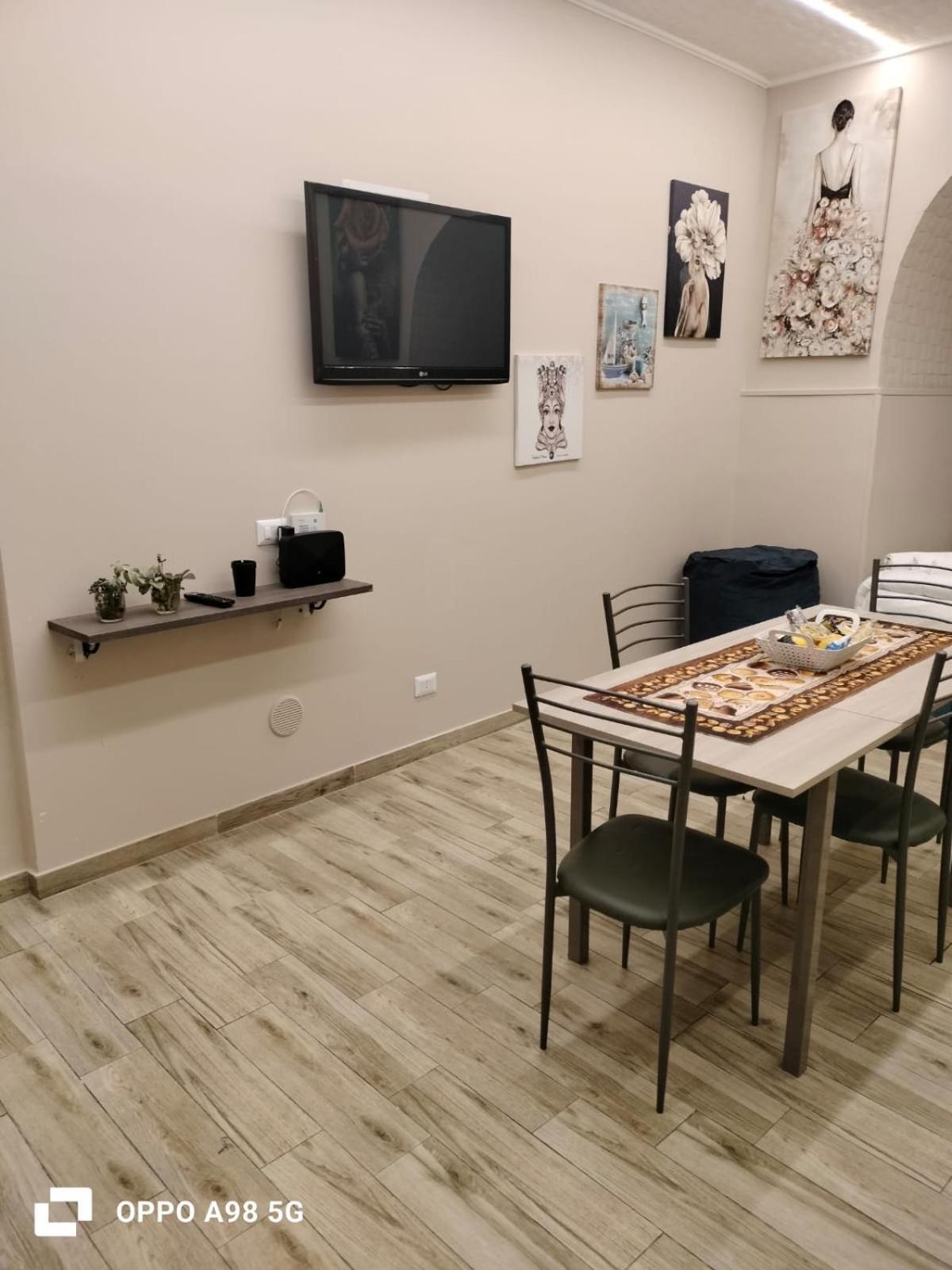 Apartament La Torre Del Duomo Katania Zewnętrze zdjęcie
